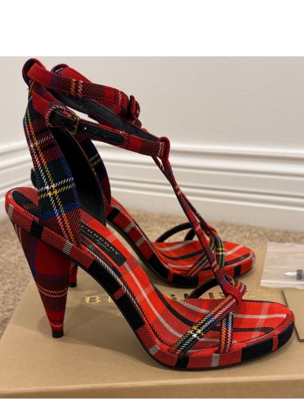 Burberry Prorsum Runway Plaid Tartan Heels EU37 Rare Archive Never Worn Trending